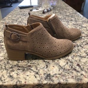 Women's booties